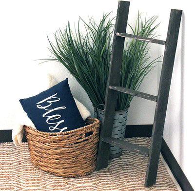 Wooden blanket ladder decorative idea