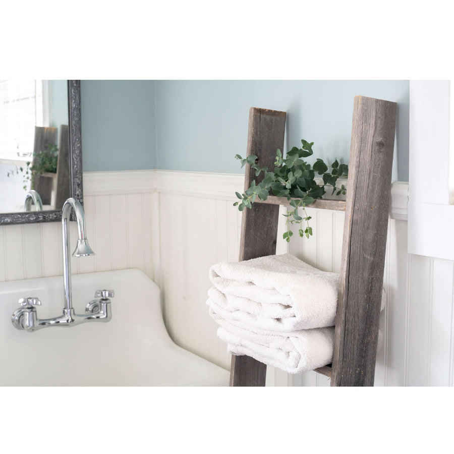 Rustic Farmhouse Throw Blanket Bookcase Ladder